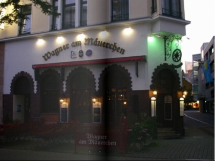 Foto: Wagner am Mauerchen